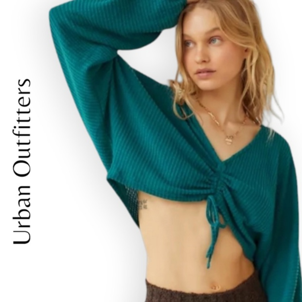 Like New UO Out from under green/blue waffle L/S croptop #0B1170641-Small (4-6)